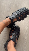 Cangrejera Prada Negra