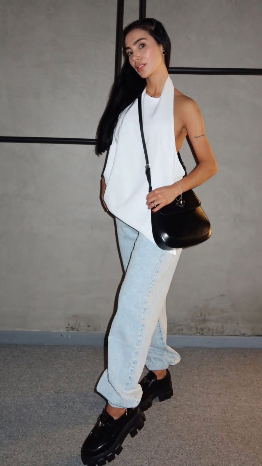 Blusa Destapada Atrás