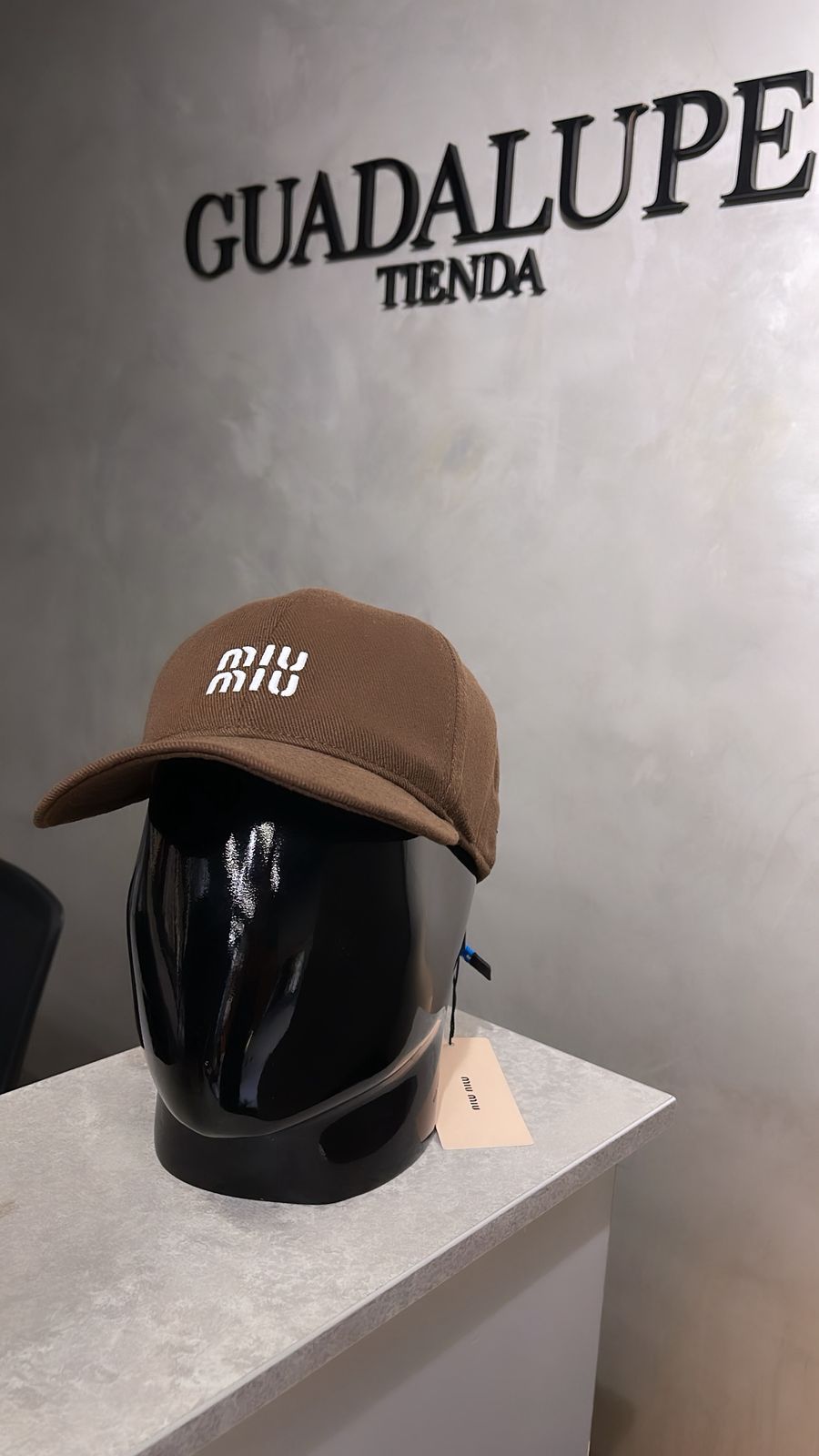 Gorras Miu Miu