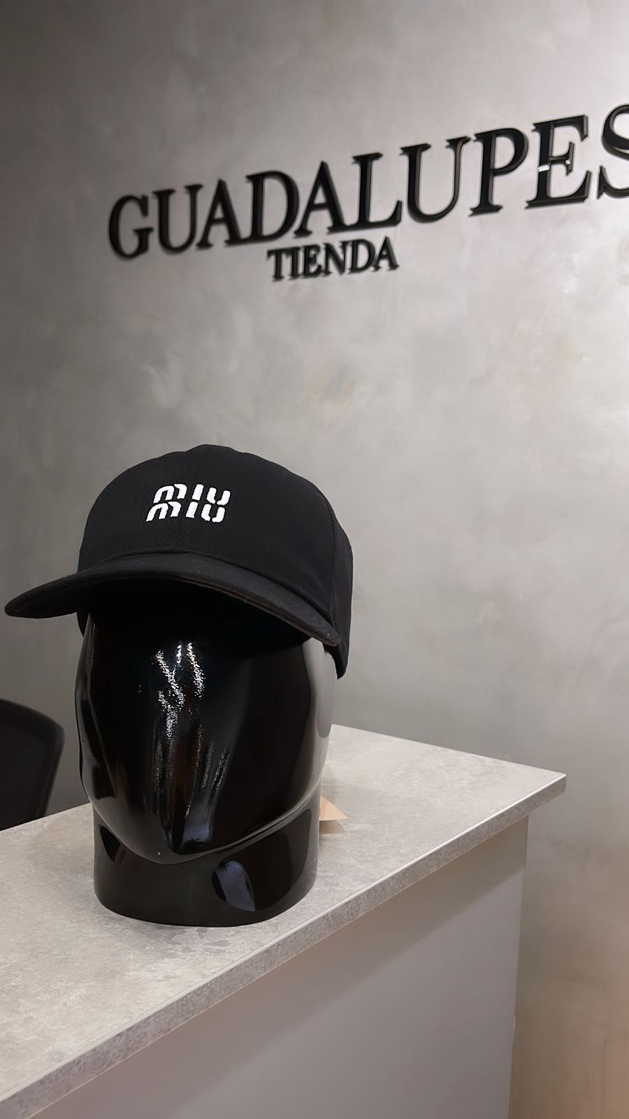 Gorras Miu Miu